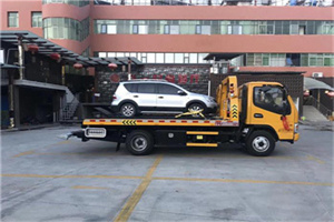 长哨营汽车紧急补胎换胎救援